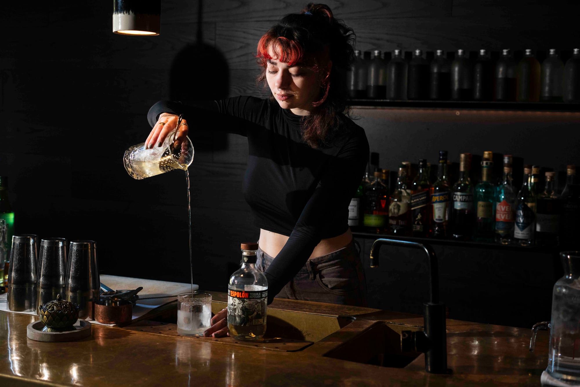 Georgia Gresham on the pour at Maker in Brisbane. Photo: Boothby